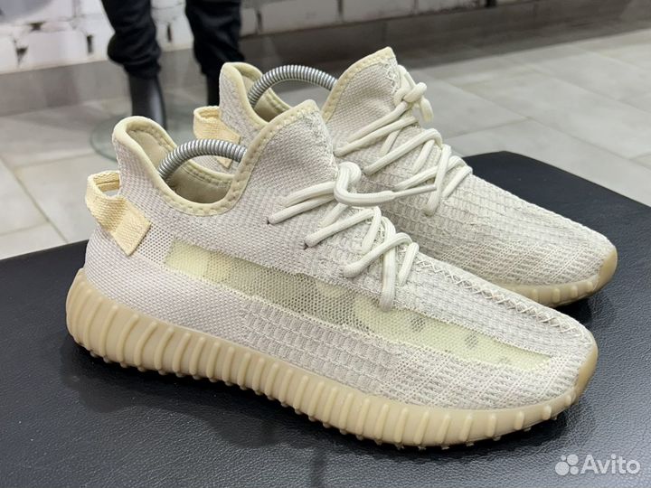 Кроссовки Adidas yeezy boost 350 (42)