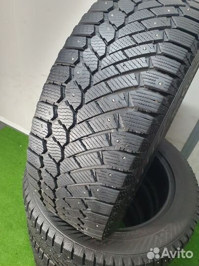Gislaved Nord Frost 200 255/55 R19