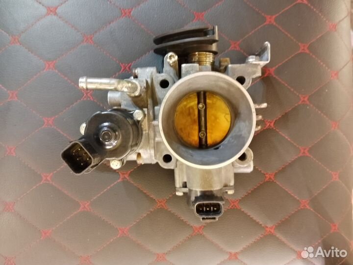 Дросельна заслонка