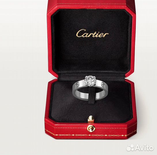 Кольцо Сartier love solitaire из белого золота с б