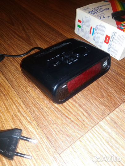 Часы электронные