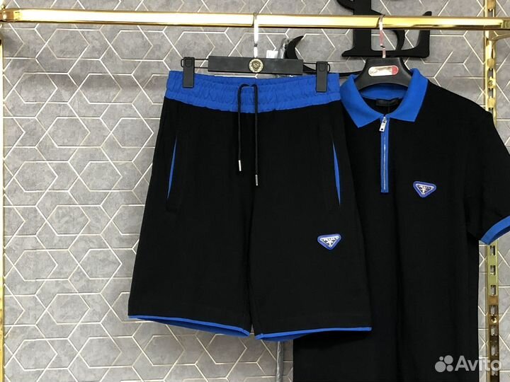 Летний костюм Prada