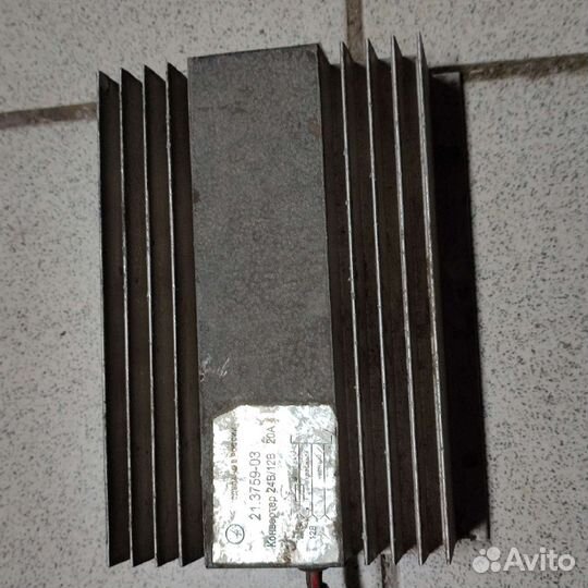 Преобразователь 24 на 12 автомобильный