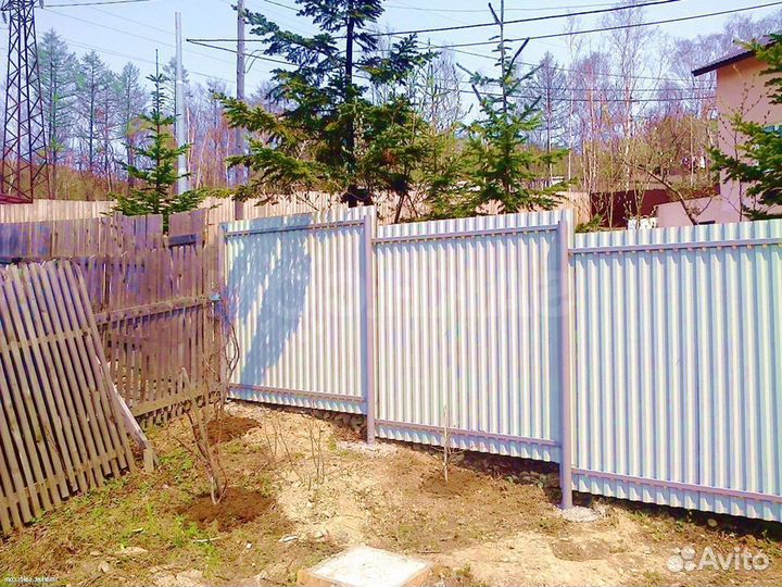 Заборы из профнастила