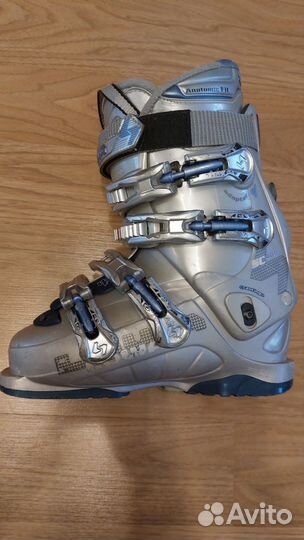 Горнолыжные ботинки женские