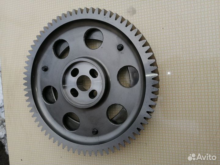 Шестерня распред вала cursor 9 case magnum