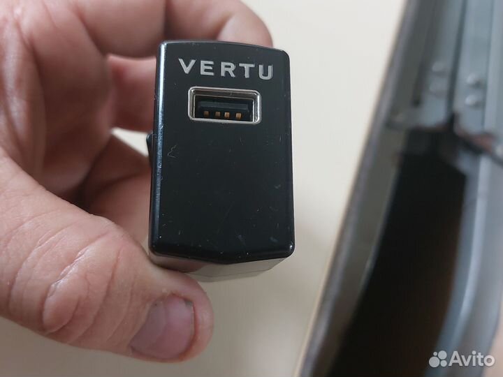 Блок зарядки Vertu