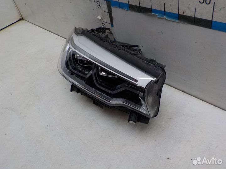 Б/У Б/У Фара правая BMW 5 G30 2017- 63118499122