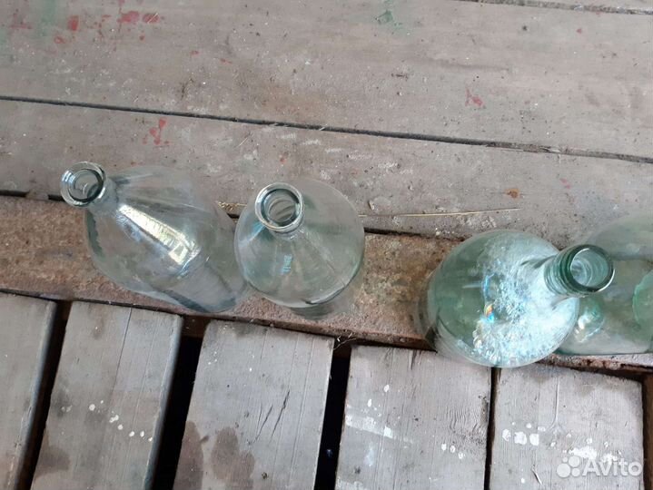 Бутыли. Четверти