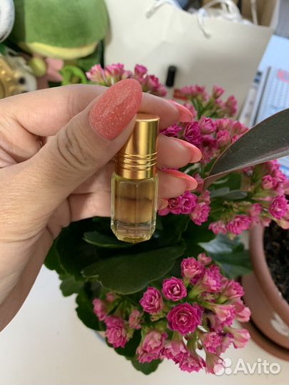 Духи молекула 02