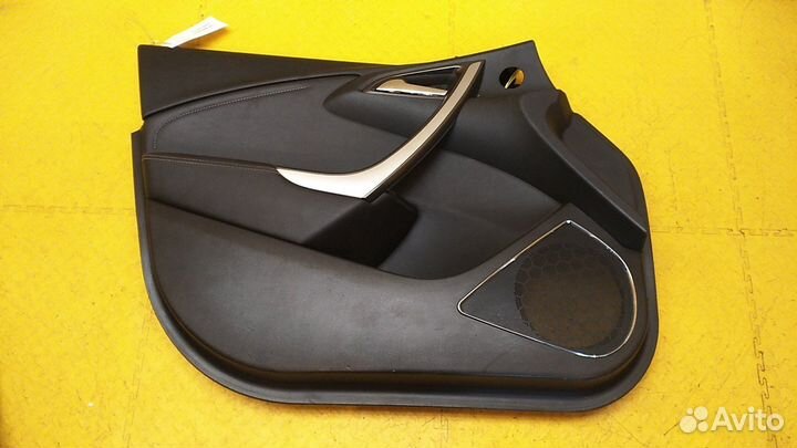 Обшивка двери передней левой Astra J