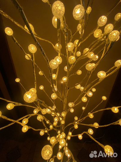 Светящееся дерево