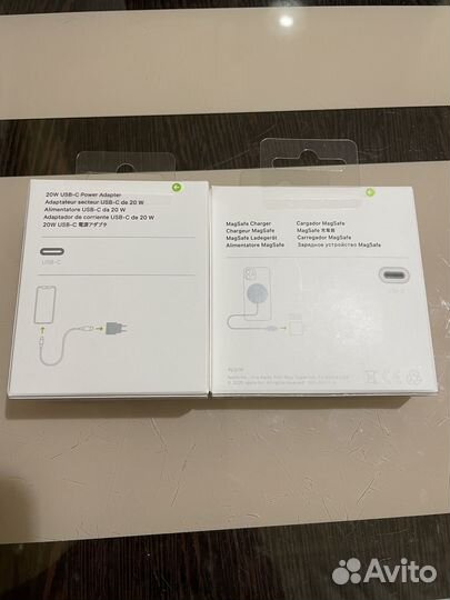Комплект Новый Apple 20w и Apple Magsafi Charger