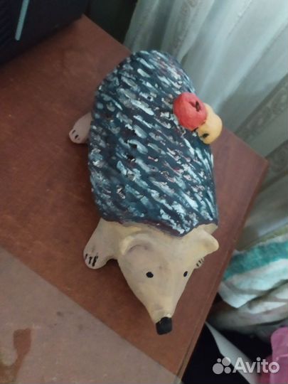 Садовая фигура ёжик из цемента