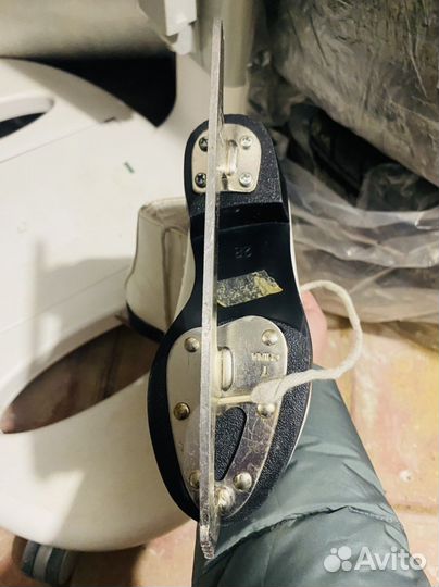 Коньки фигурные