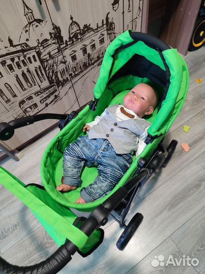 Коляска для кукол