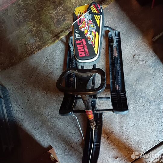 Детский снегокат