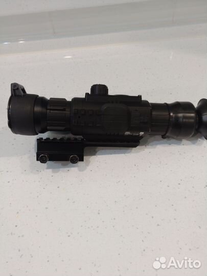 Прицел ночного видения yukon455