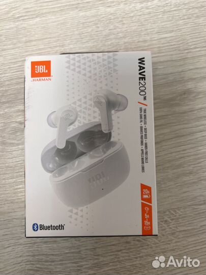 Беспроводные наушники jbl wave 200