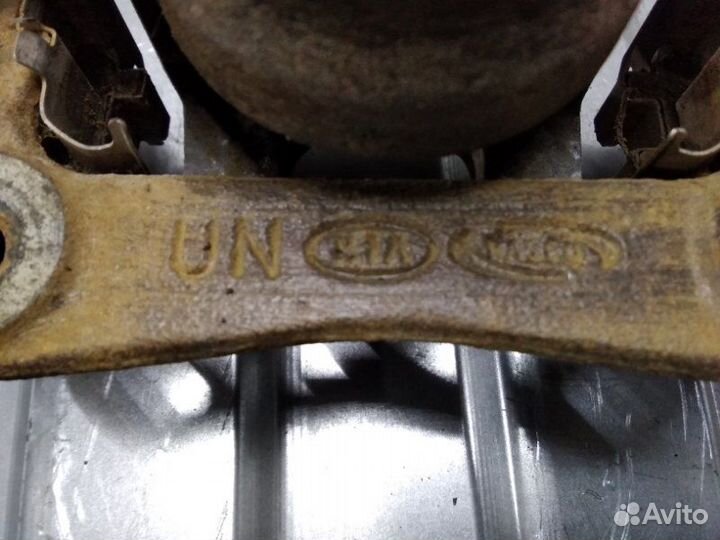 Суппорт задний правый Kia Ceed