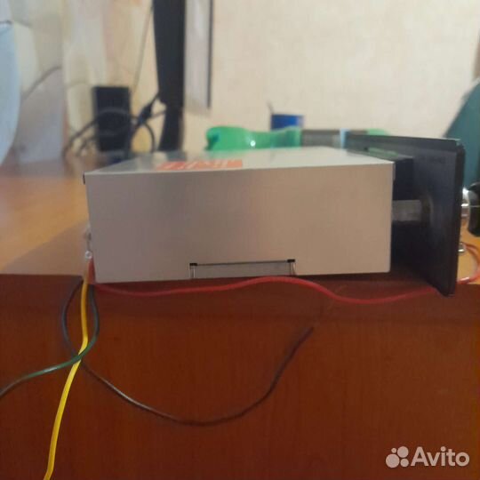 Кассетный магнитофон sanyo