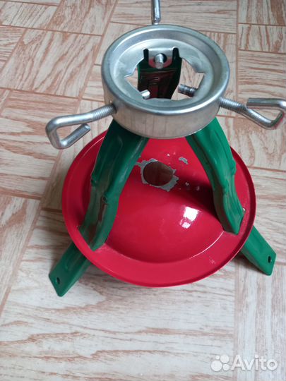 Крепление, крестовина, тренога для новогодней елки