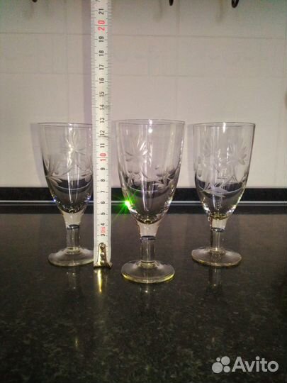 Хрустальные фужеры, рюмки