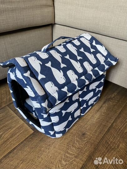 Лежанка домик для маленькой собаки или кошки