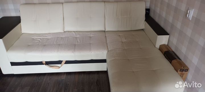 Угловой диван