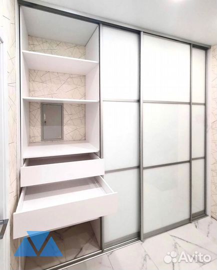 Шкаф / Шкафы / Шкаф на заказ / Белый