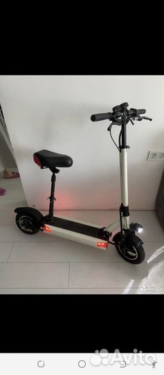 Электросамокат joyor