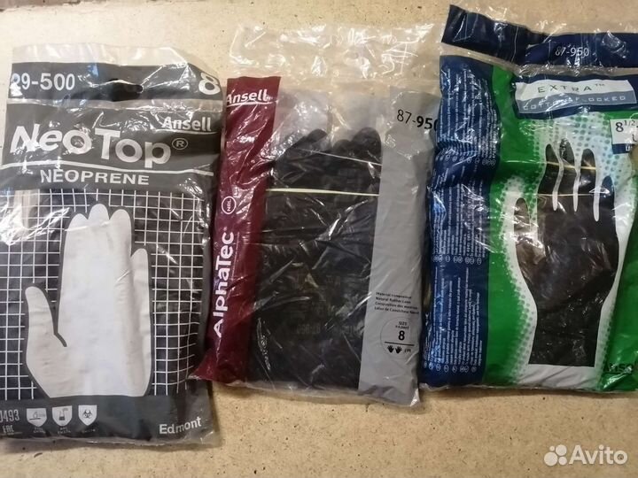 Перчатки резиновые