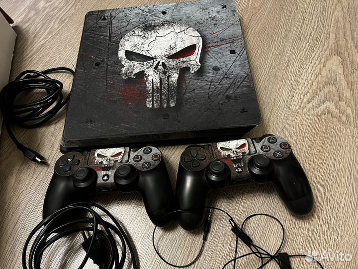 Игровая приставка sony playstation 4 Slim