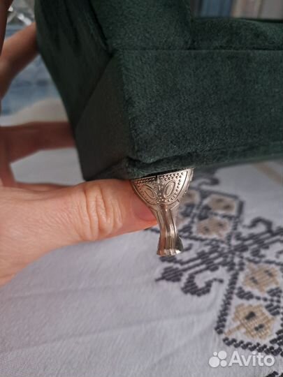 Интерьерный диванчик-шкатулка