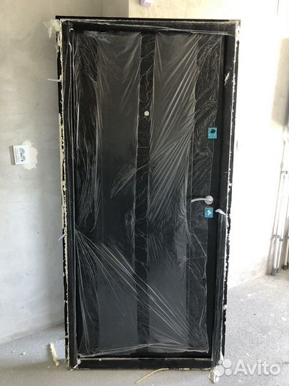 Дверь входная