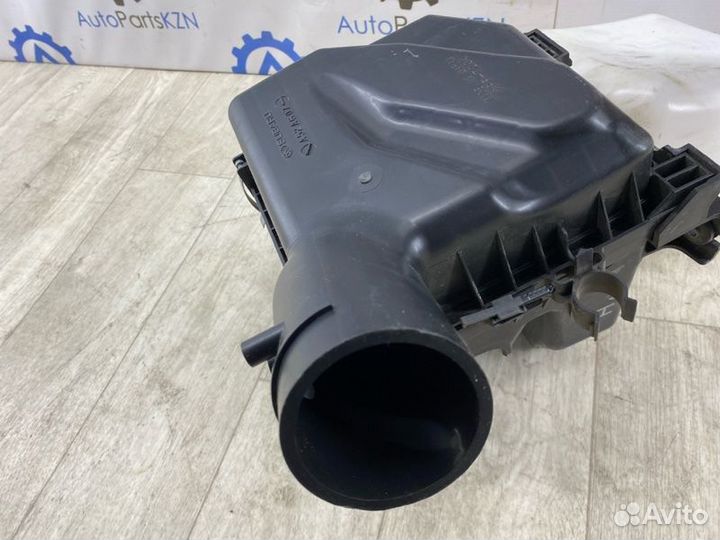 Корпус воздушного фильтра Subaru Forester SJ