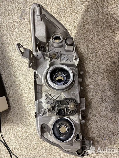 Фара передняя toyota corolla 121