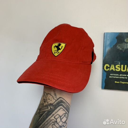 Бейсболка Ferrari