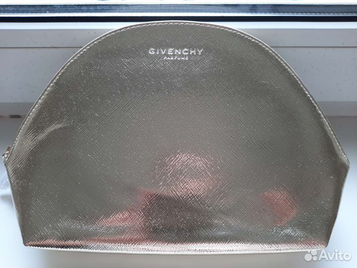 Косметичка Givenchy