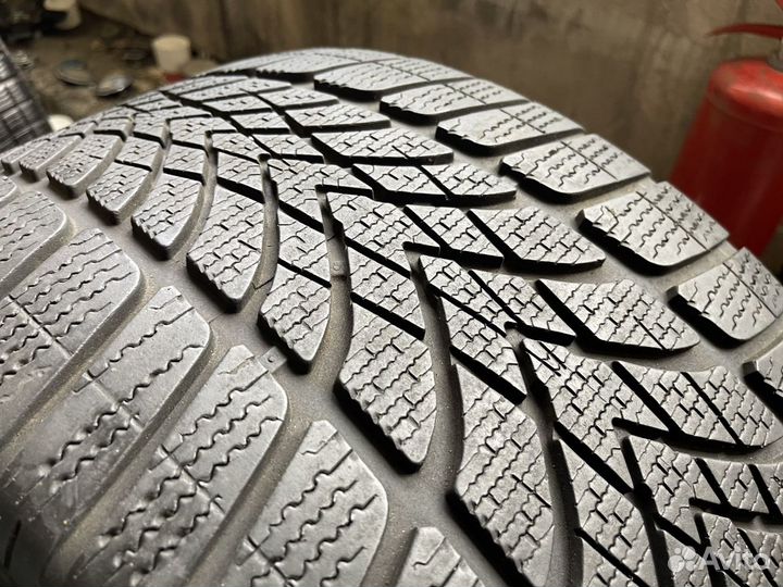 Dunlop SP Winter Sport 4D 285/30 R21 100W