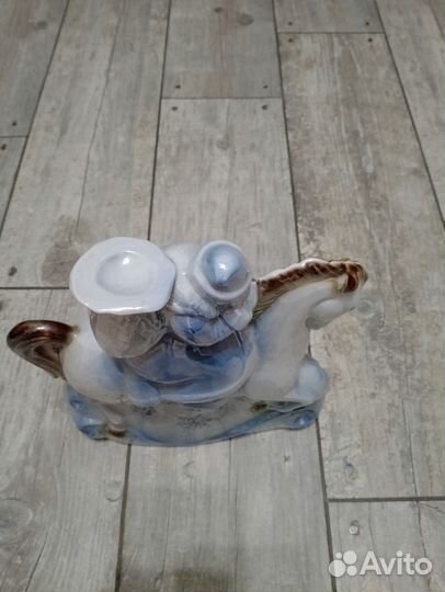 Статуэтка форфоровая СССР