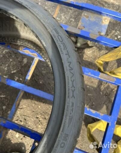 Dunlop Sport Maxx RT 235/35 R19