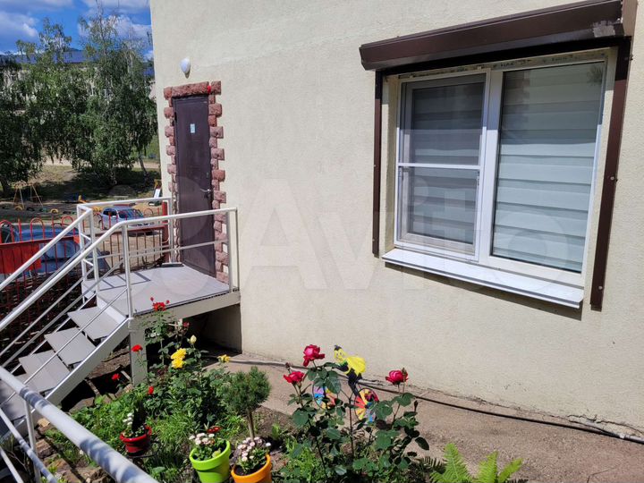 Таунхаус 90 м² на участке 1 сот.