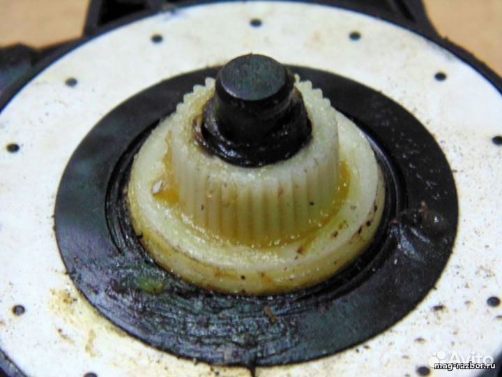 Мотор стеклоподъемника Renault Sandero, I левый