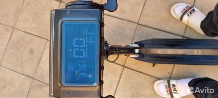 Самокат взрослый электрический бу