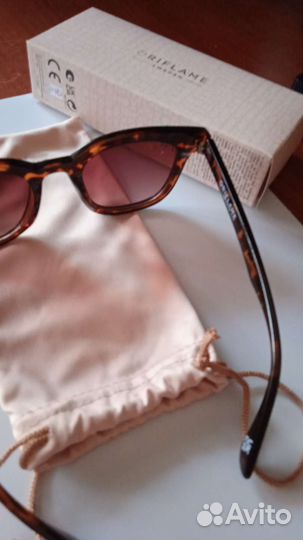 Солнцезащитные очки женские