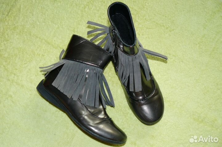 Демисезонные стильные ботинки