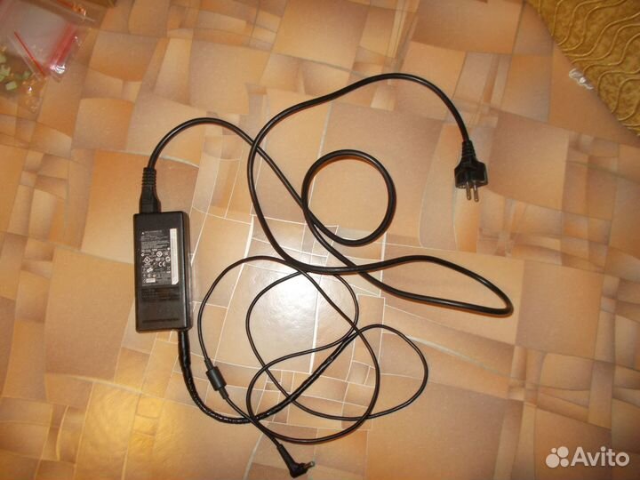 Блок питания для ноутбука Acer 19v-4.74A (б/у)