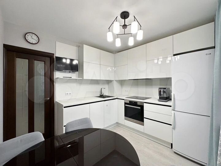 3-к. квартира, 76,7 м², 7/10 эт.