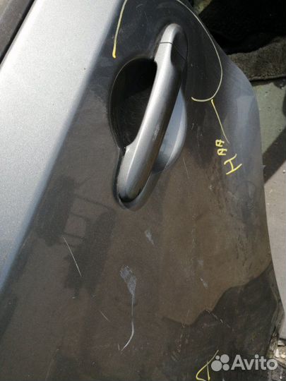 Дверь задняя левая Nissan Cube Z12